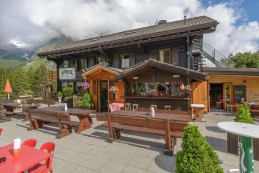Auberge Des Glaciers Orsières Extérieur photo